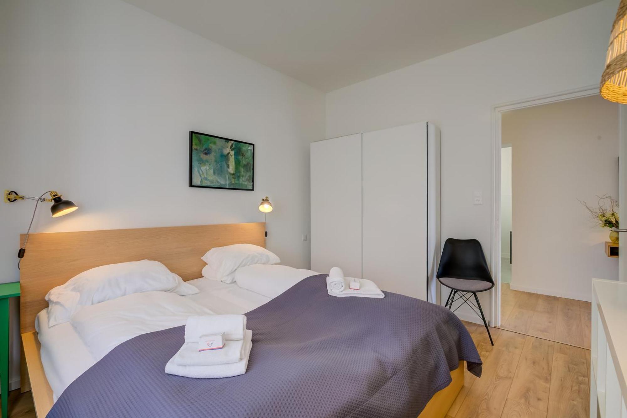 Apartment Modern - Happy *